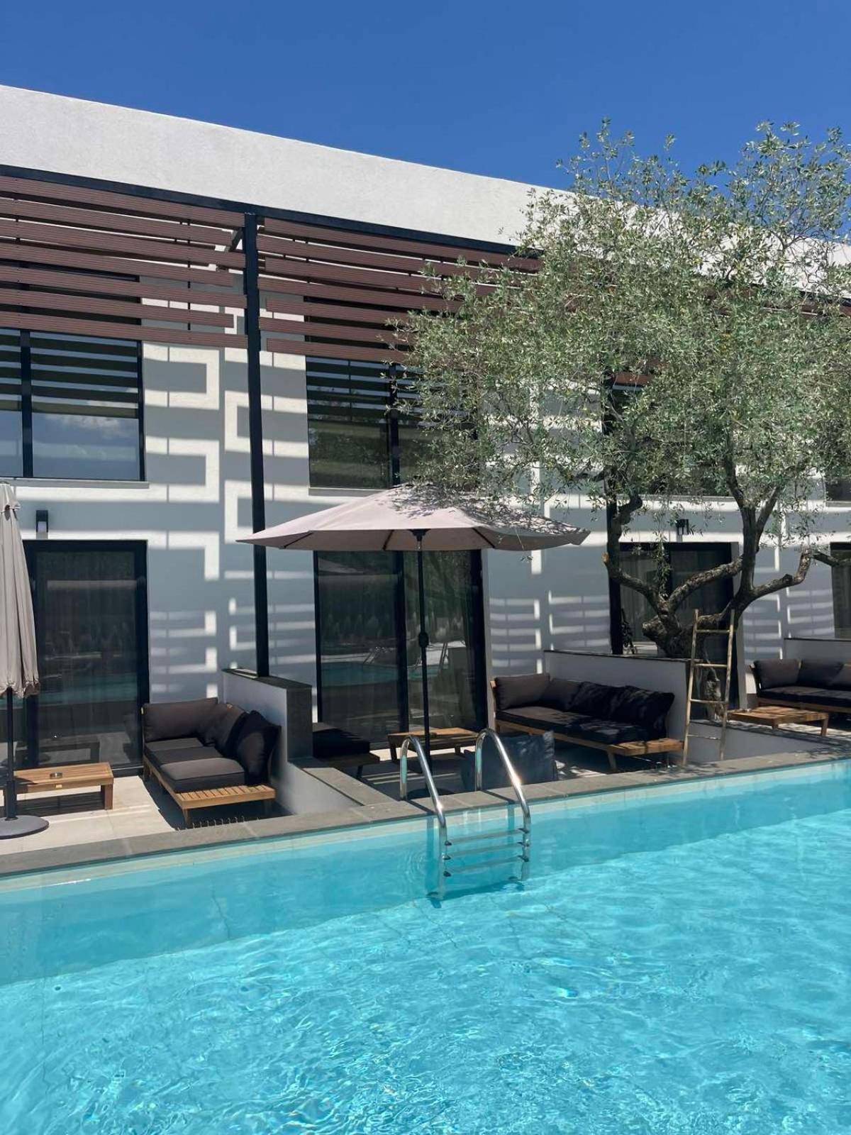 The Olive Hills Hotel Skala Rachoni  ภายนอก รูปภาพ
